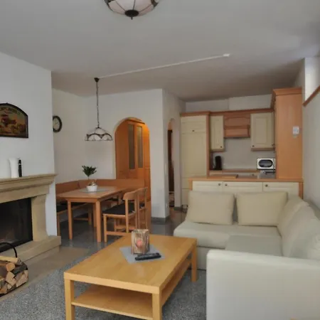 Apartments-weberlandl 瓦格赖恩